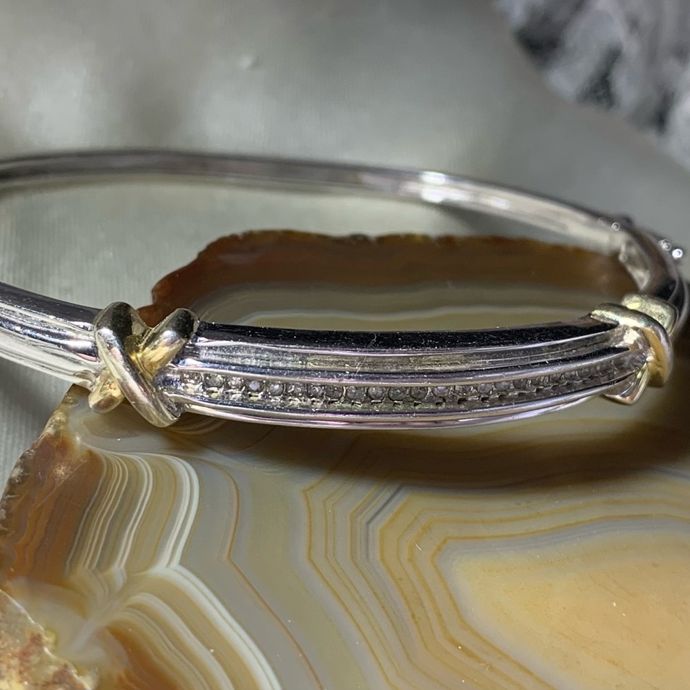 Elegant Silver and Gold Bracelet - Picture 3 of 6